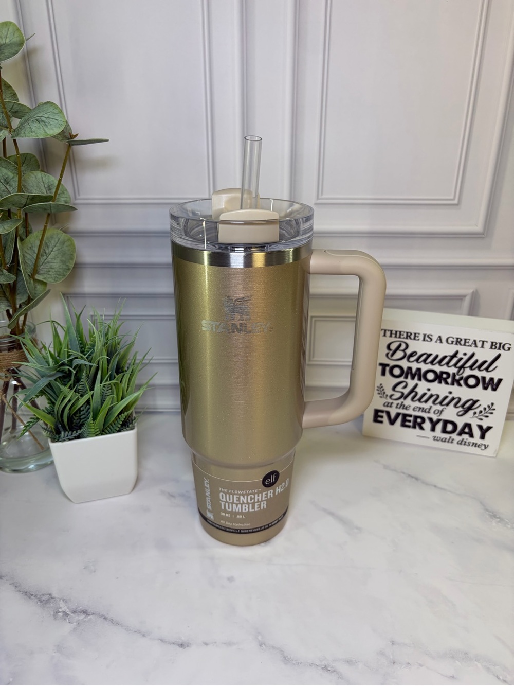 Stanley x elf Honey Talks 30oz Quencher BNWT